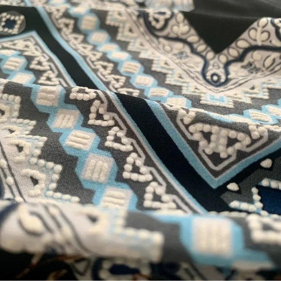 EST 1946 blouse - Picture 7 of 10